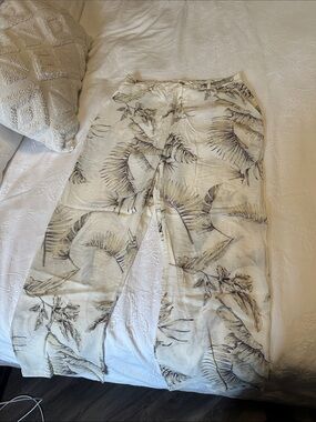 Mystree Cream linen pant with Brown Tropical Leaf Print